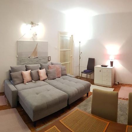 Ravagy Apartman Кечкемет Екстер'єр фото
