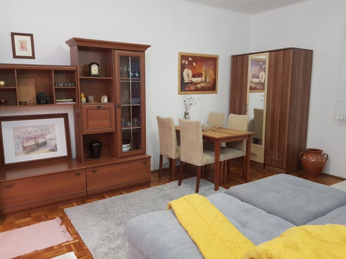 Ravagy Apartman Кечкемет Екстер'єр фото